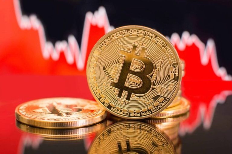 Crypto Market Update: Bitcoin Price Slide Drives Half-Trillion Crypto Wipeout